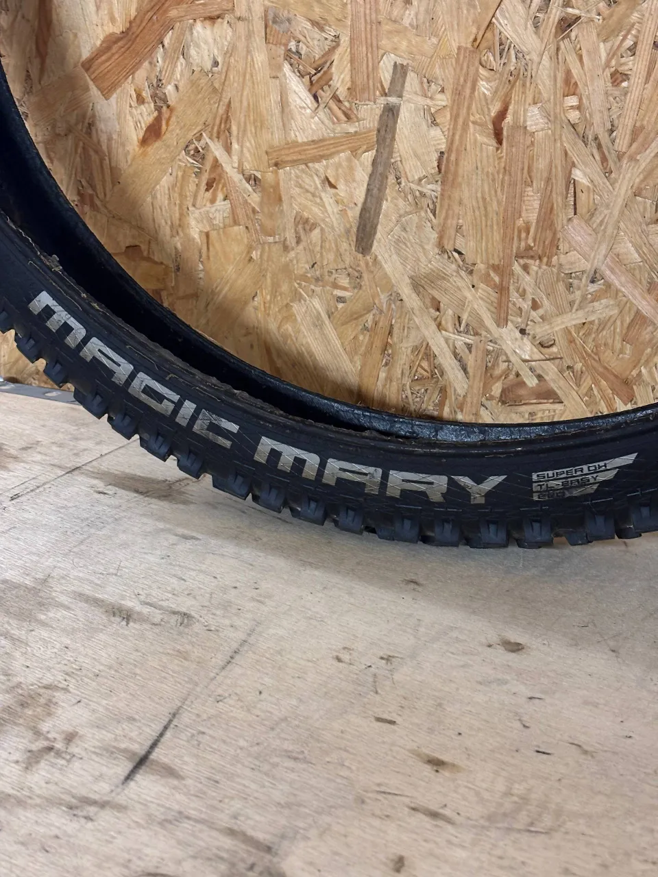 Покришка Schwalbe Magic Mary Evo 29x2.4 фото 2