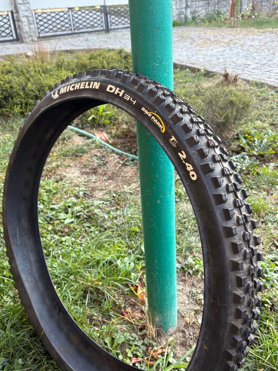 Michelin DH 34 27.5 покришка фото 1