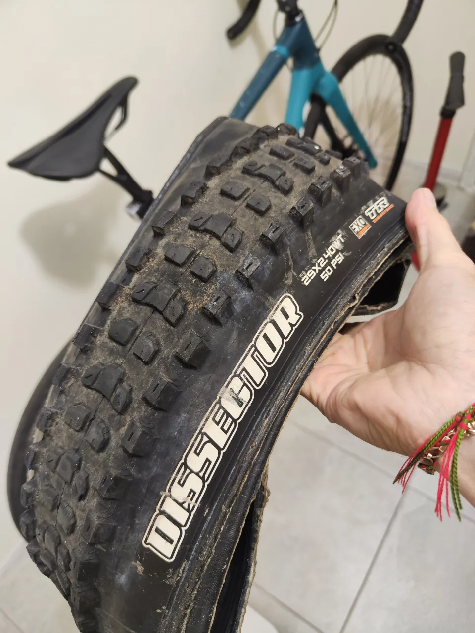 Покришки Maxxis Dissector 29×2.4WT + Assegai 2.5WT фото 3