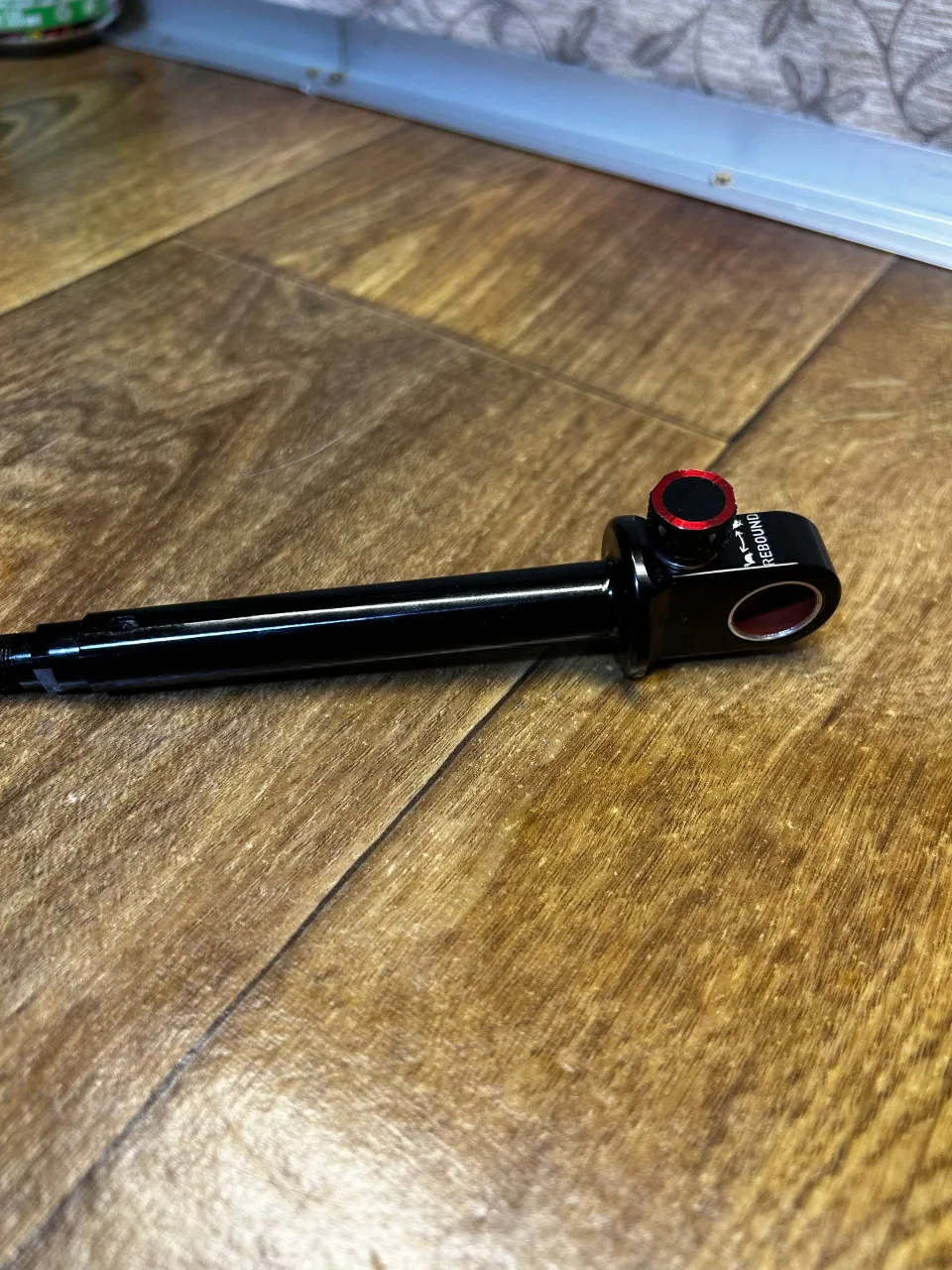 Шток амортизатора RockShox Kit Coil B1+ Super Deluxe фото 1
