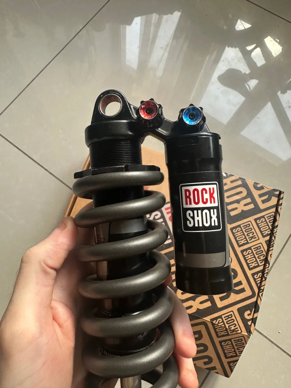 Амортизатор RockShox Vivid R2C 267x89 фото 3