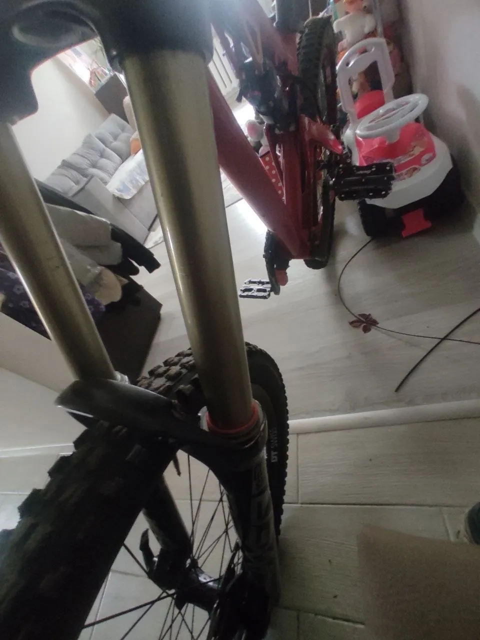 Rock Shox Boxxer вилка 200 мм фото 3
