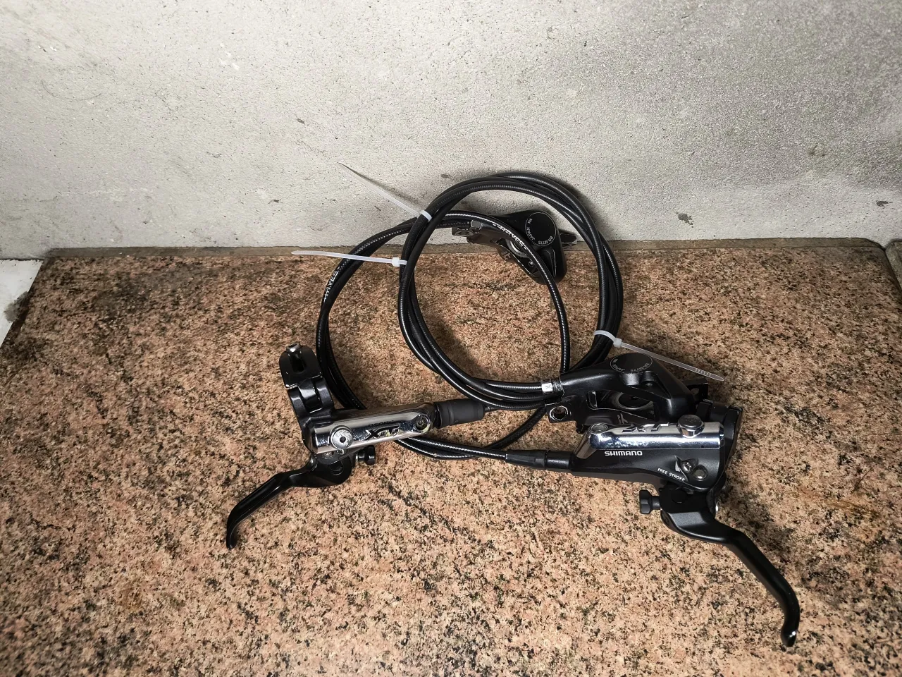 Гідравлічні гальма Shimano Deore XT + Tektro Draco фото 1