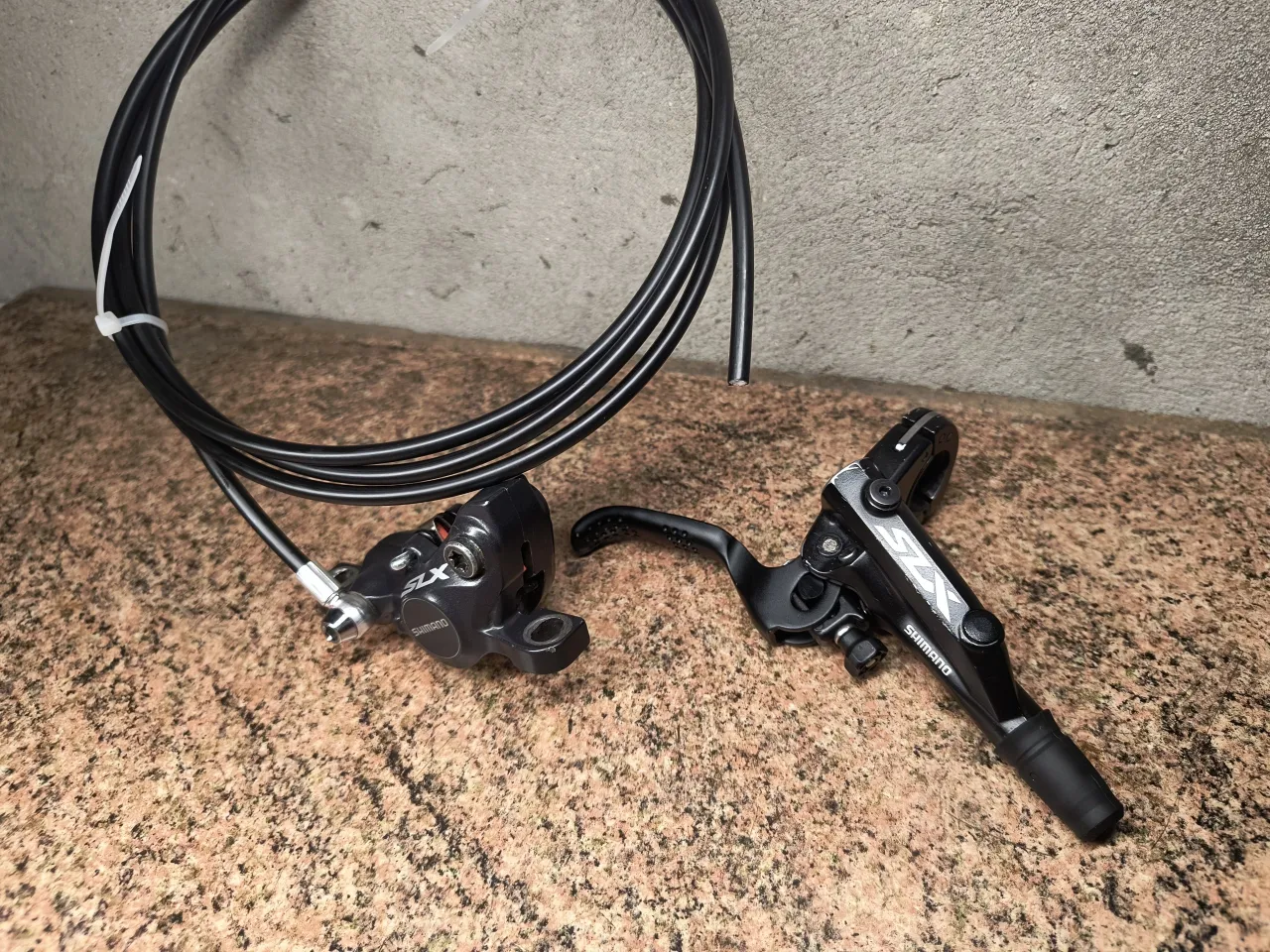 Задній гальмо Shimano Deore SLX фото 2