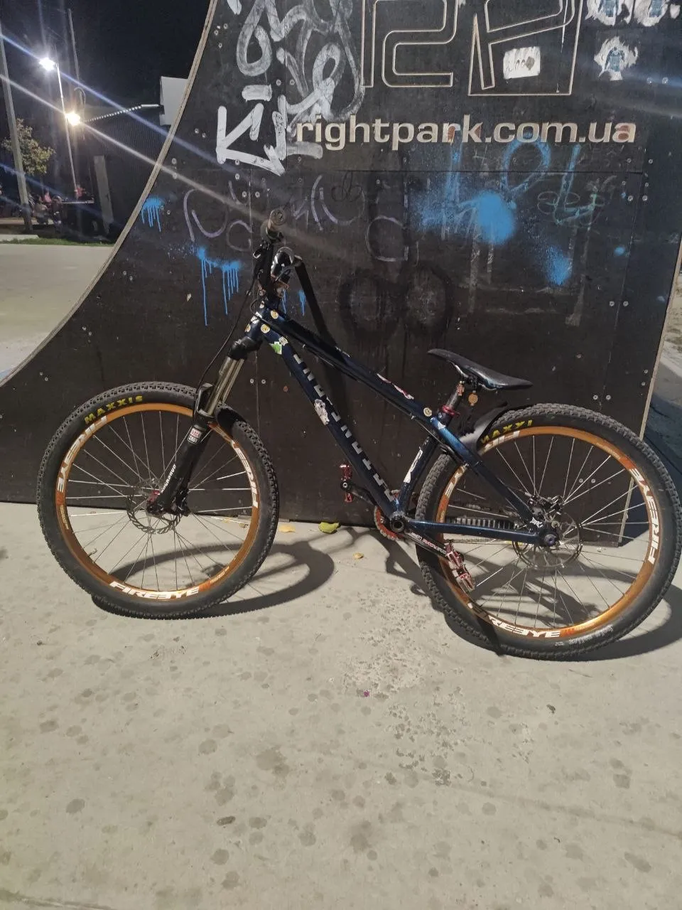 Рама Zircus Octane One + вилка Rock Shox Sector + втулки ZTTO + ARC фото 3