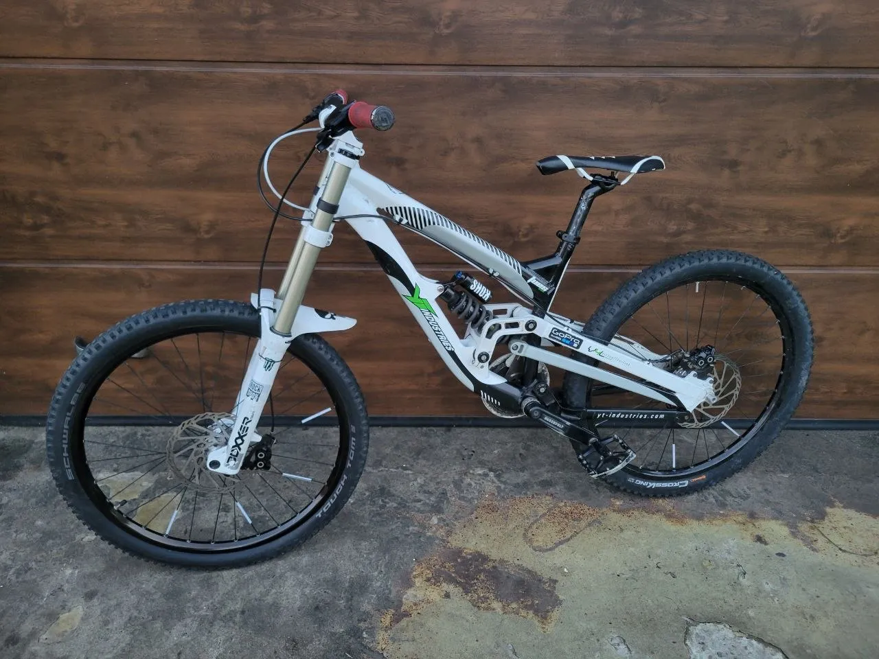 Downhill YT Boxxer 200mm L фото 6