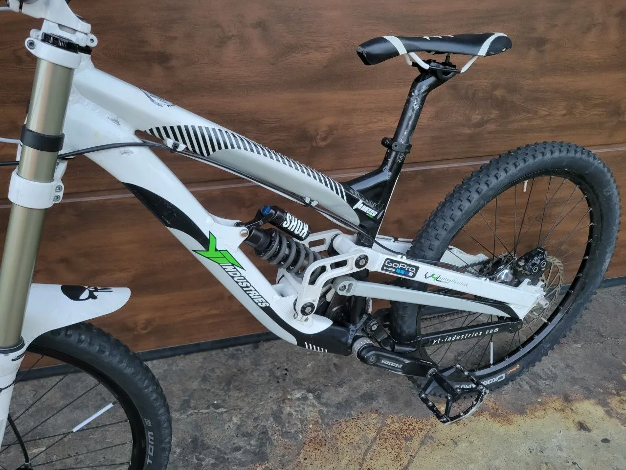 Downhill YT Boxxer 200mm L фото 7