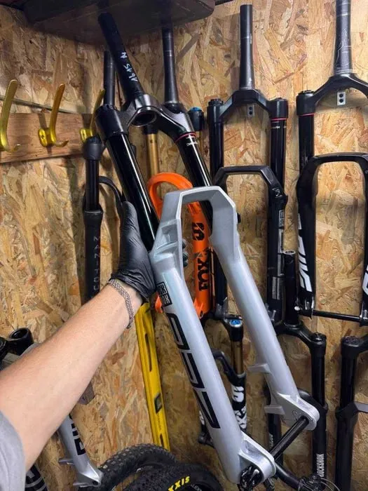 Rock Shox ZEB Ultimate 3.1 вилка фото 1