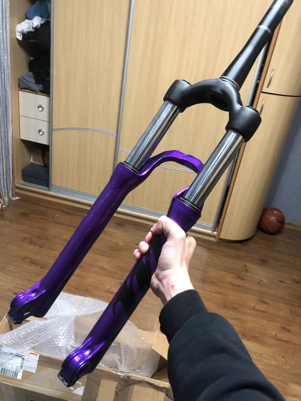 Вилка Manitou Circus Sport 100mm + втулка фото 1