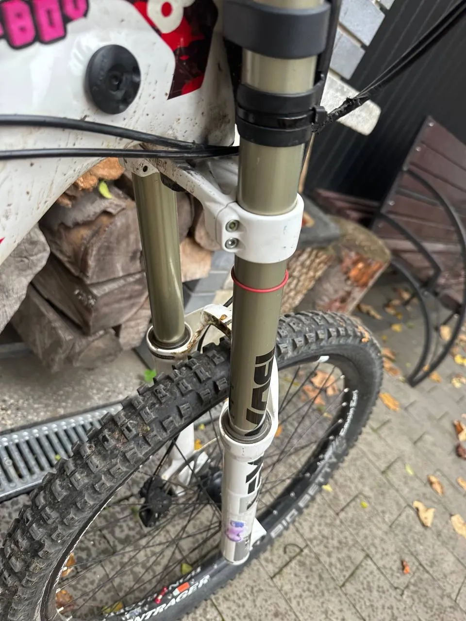 Вилка RockShox Boxxer RC фото 1