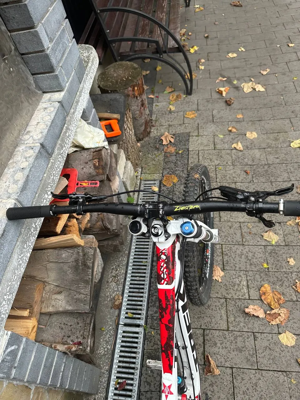 Вилка RockShox Boxxer RC фото 3
