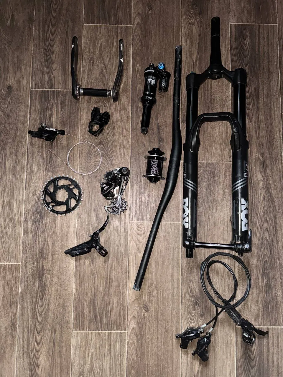 Fox 36 Elite Performance + Fox DPX2 + SRAM Code R + Race Face + E13 та ін. фото 7