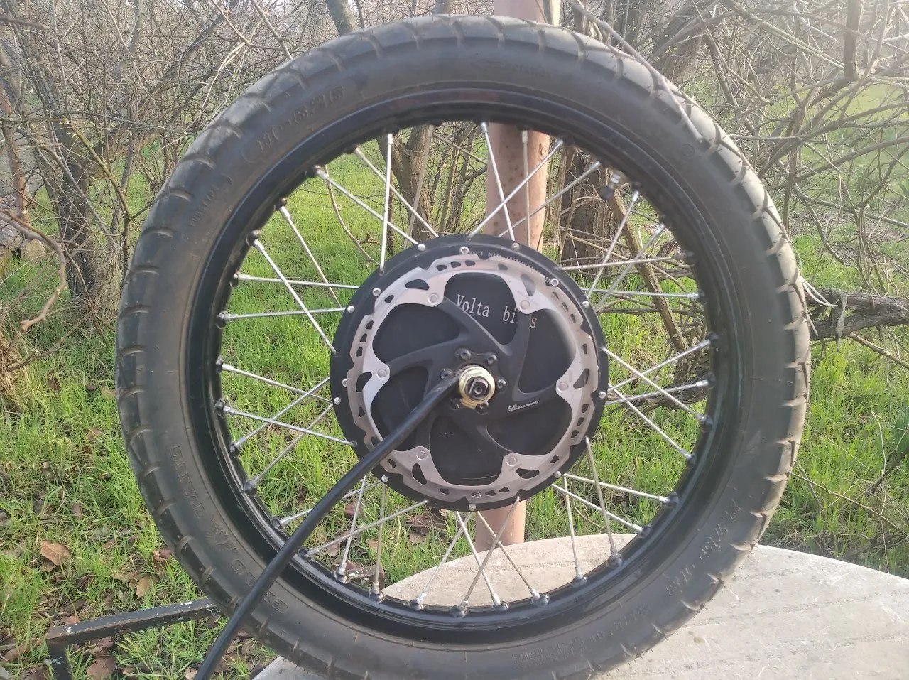 Колесо переднє 18" Shimano Saint + мотор-колесо 5000W Volta Bike фото 1