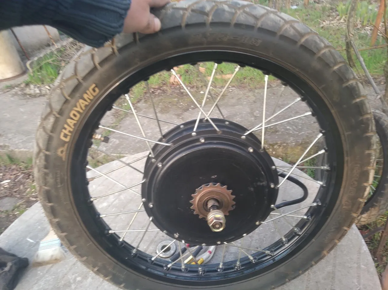 Колесо переднє 18" Shimano Saint + мотор-колесо 5000W Volta Bike фото 6