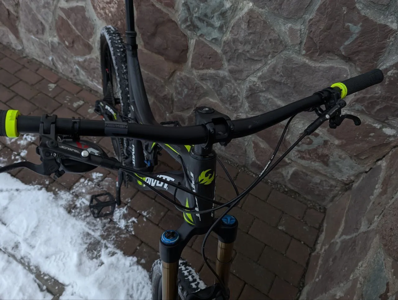 Велосипед Pivot March 6 XL 27.5 full carbon фото 7