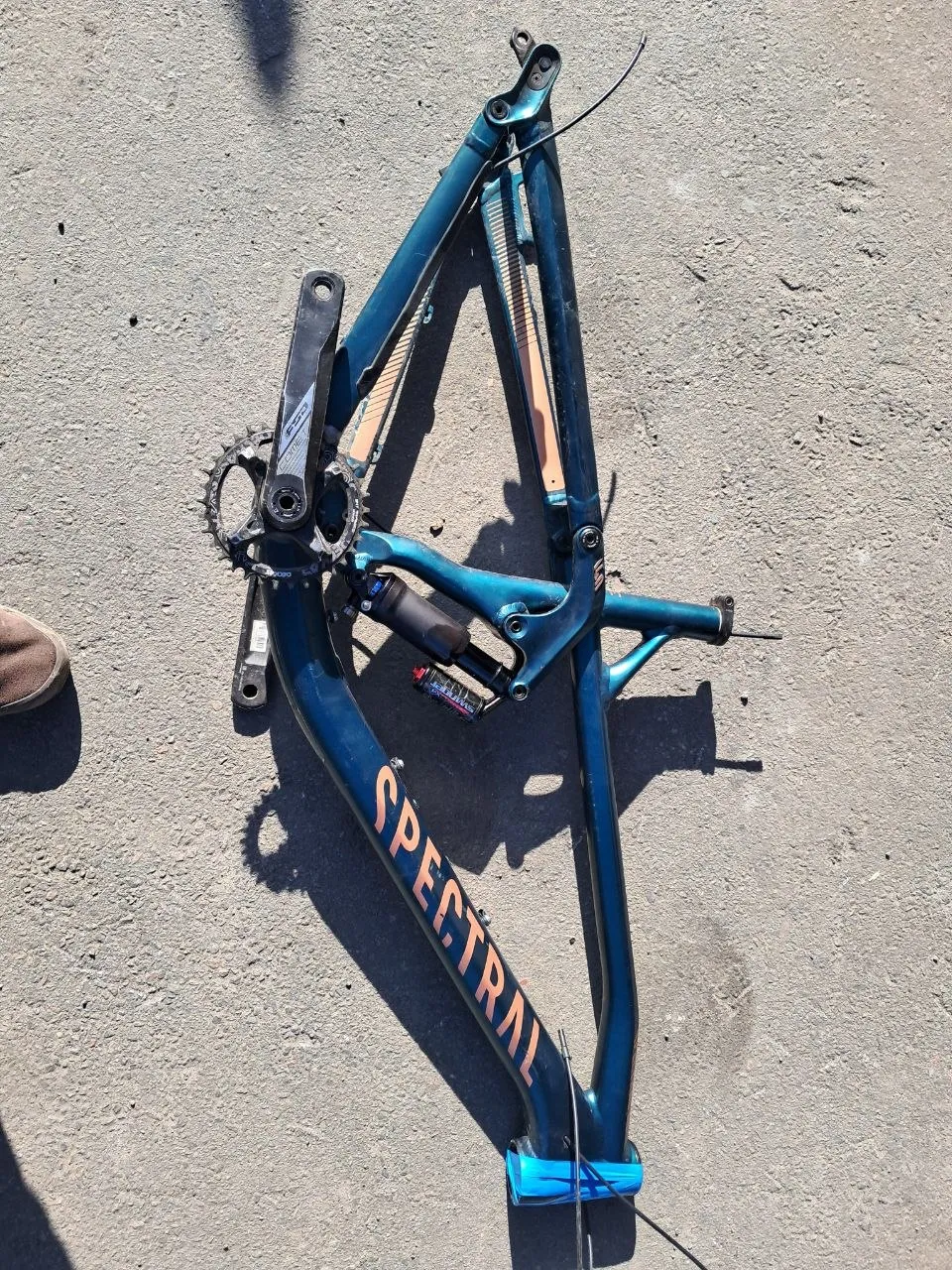 Рама Canyon Spectral 27.5 М + Manitou Swinger X4 + FSA Comet + каретка фото 2