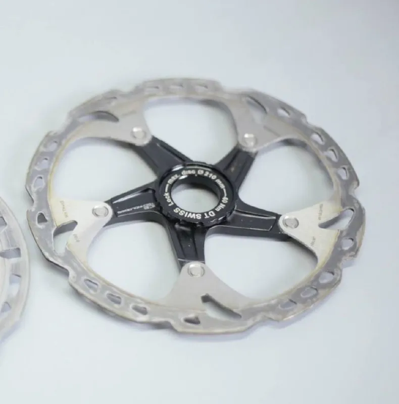 Ротор Shimano Deore XT RT-81 180 мм фото 1