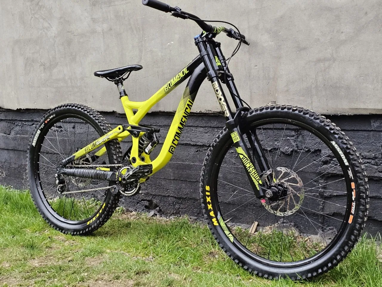 Велосипед Commencal Supreme DH V3 2016 фото 1