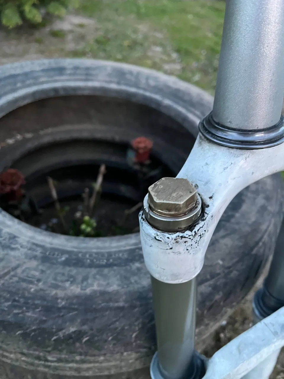 RockShox Sector вилка фото 2