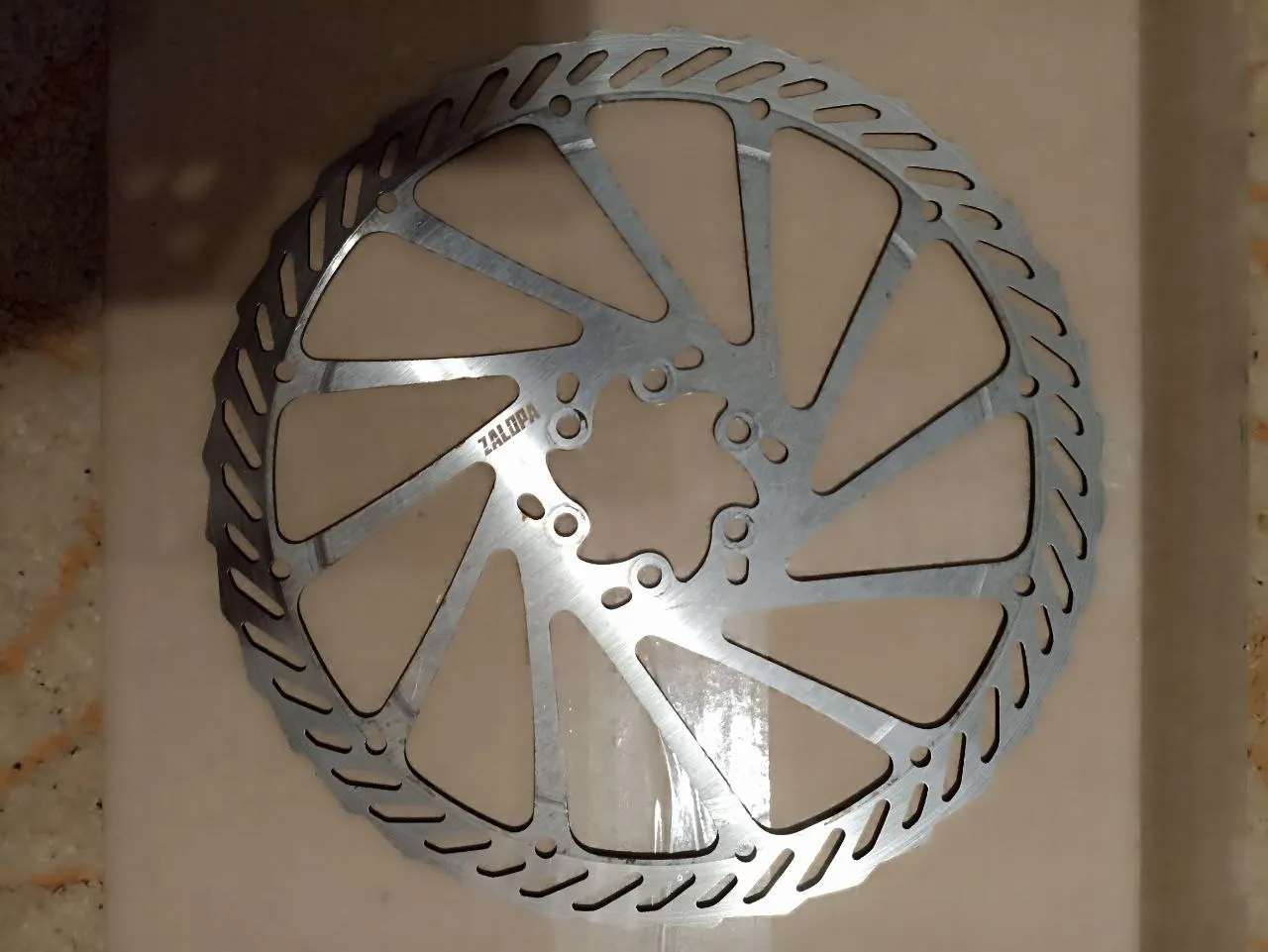 Шатуни Shimano CUES U6000-1 + зірочка 38т + ротор 203 мм + адаптер фото 1