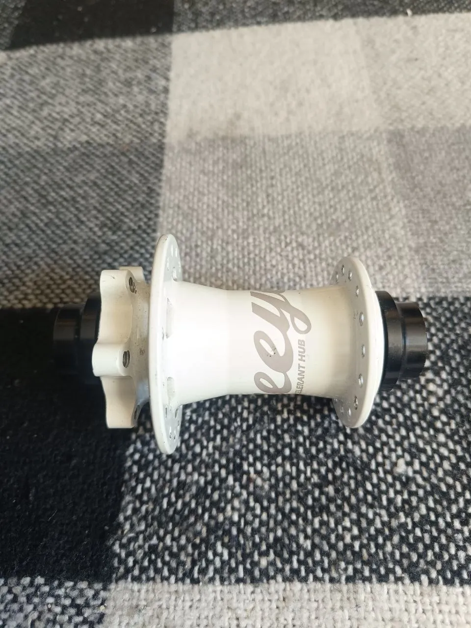 Втулка Firrari 110/20 32 спиці фото 3