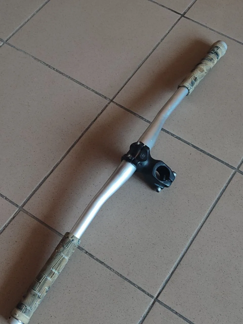 Копкіт UMF (Merida) — руль + винос + грипси фото 2