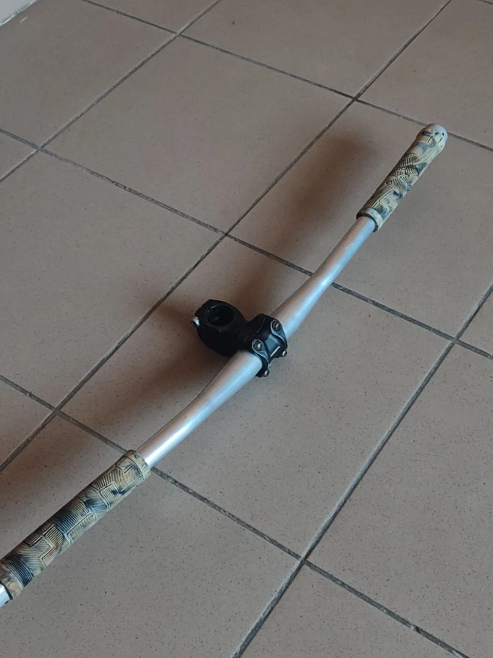 Копкіт UMF (Merida) — руль + винос + грипси фото 4