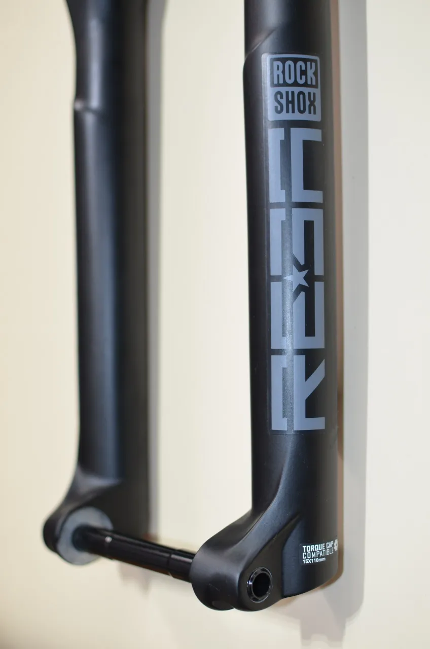 Вилка Rock Shox Reba RL Boost Solo Air 27,5" фото 2