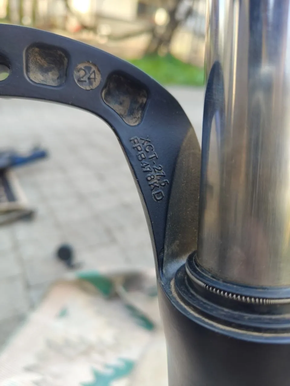 Вилка Suntour XCT 30 27.5 фото 2