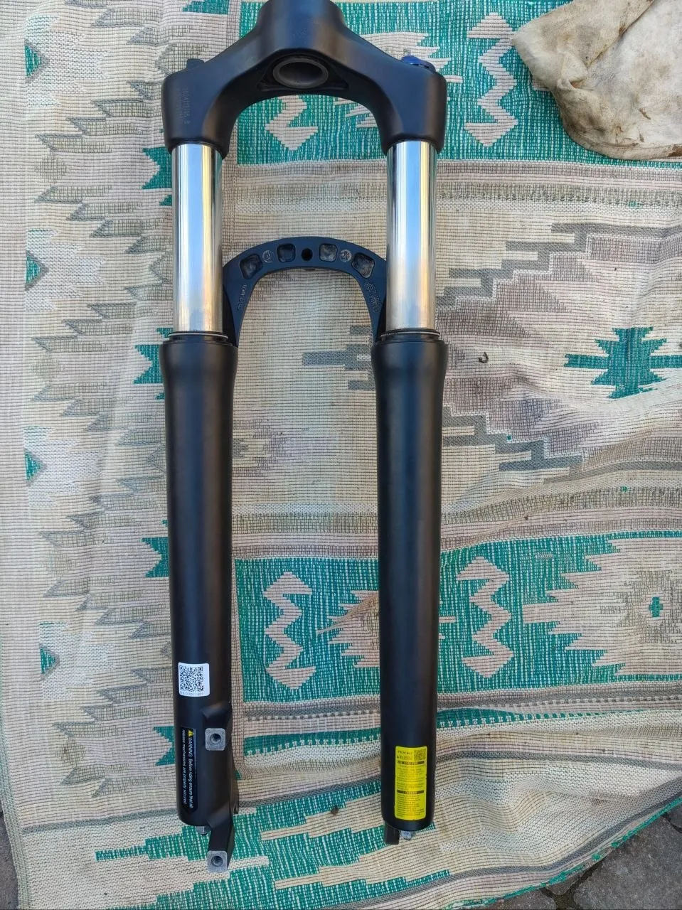 Вилка Suntour XCT 30 27.5 фото 5