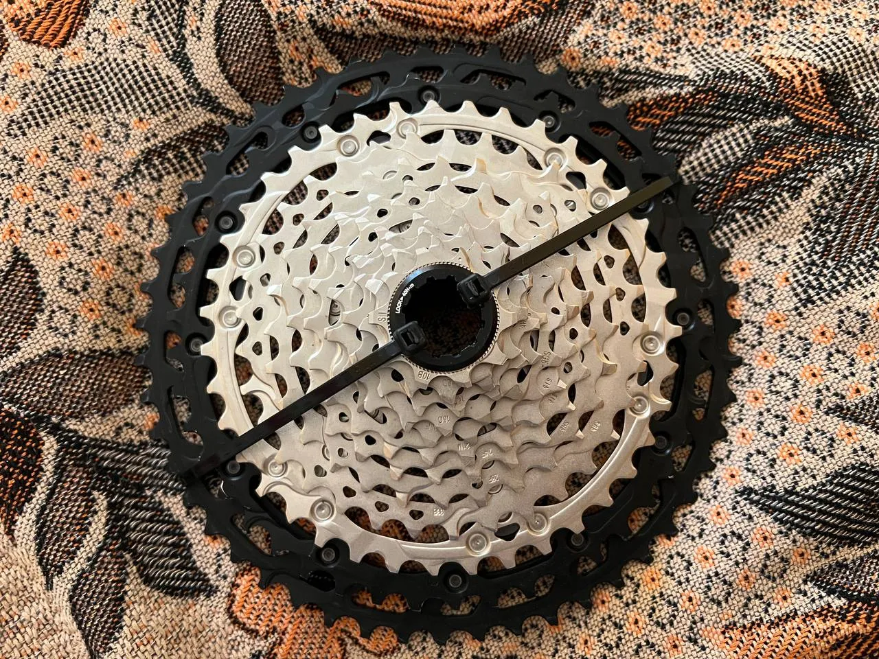 Касета Shimano Deore XT CS-8100 10-51T фото 1