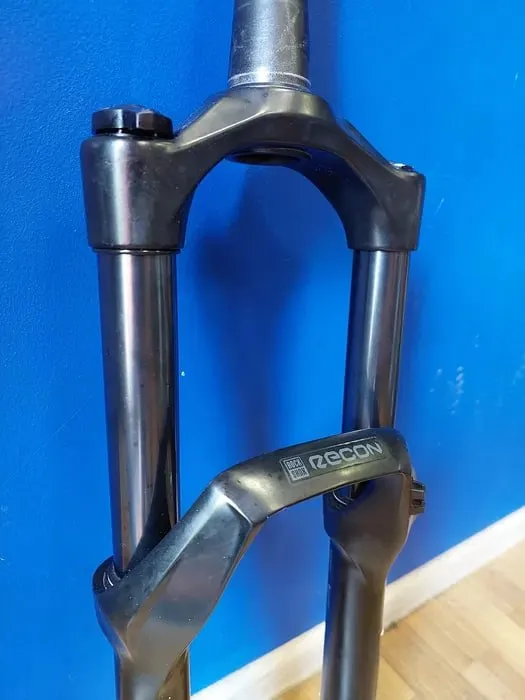 Вилка RockShox Recon Silver RL Solo Air 150mm фото 3