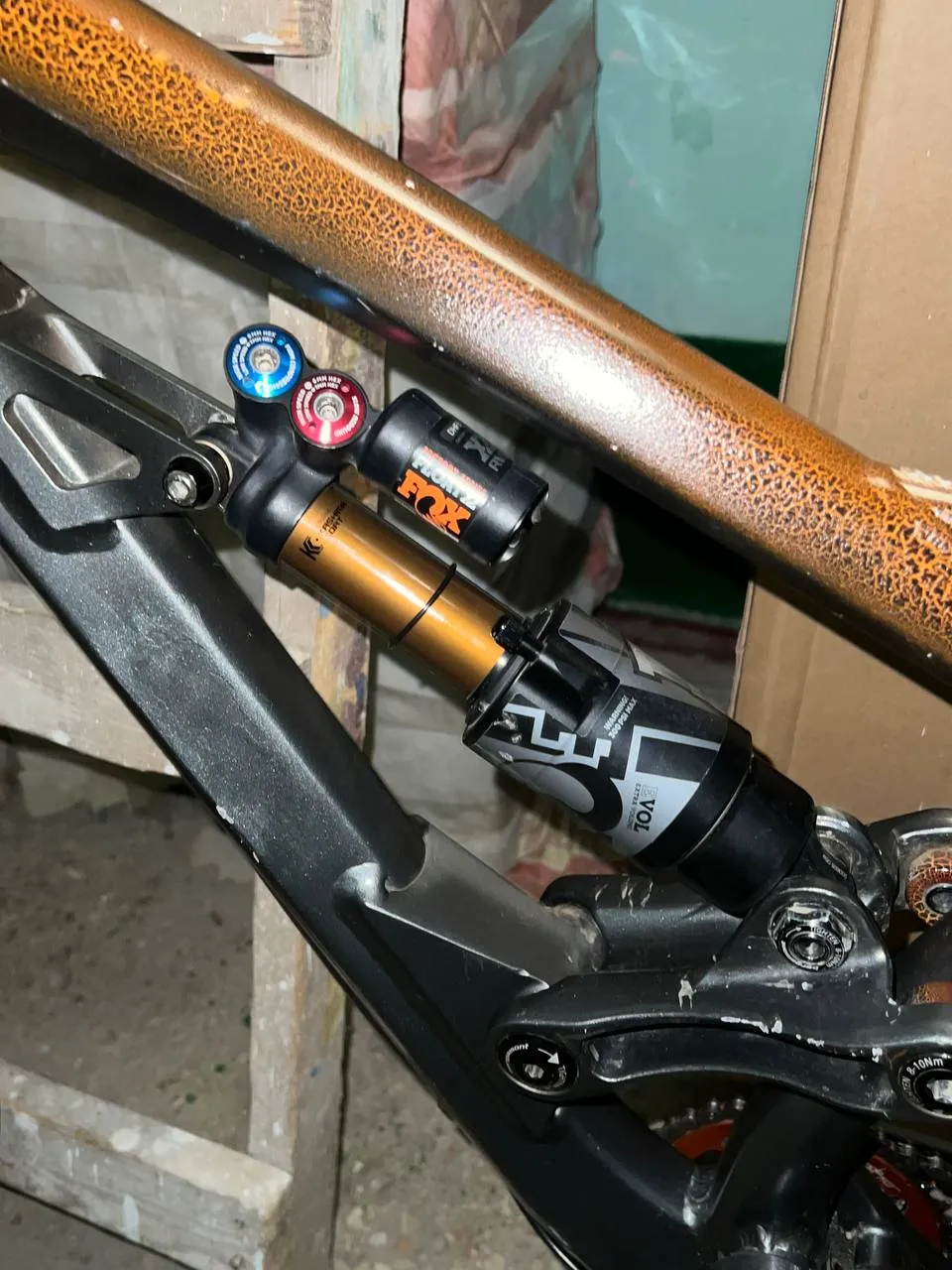 Амортизатор Fox Float X2 Kashima фото 2