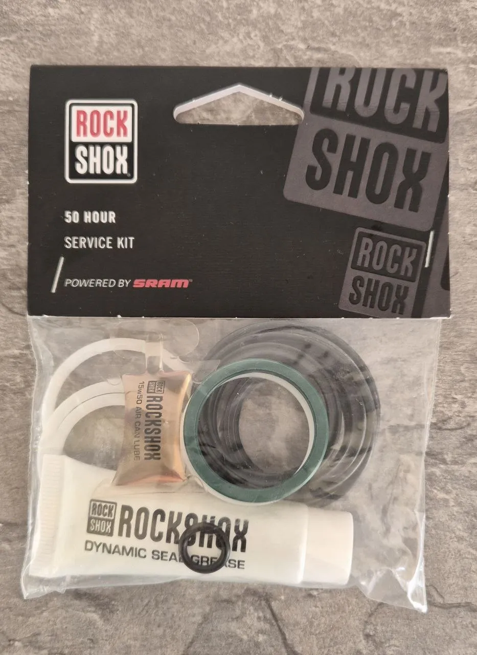 Ремкомплект RockShox Monarch RT3 + покришка Continental Terra Hardpack 27.5" фото 1