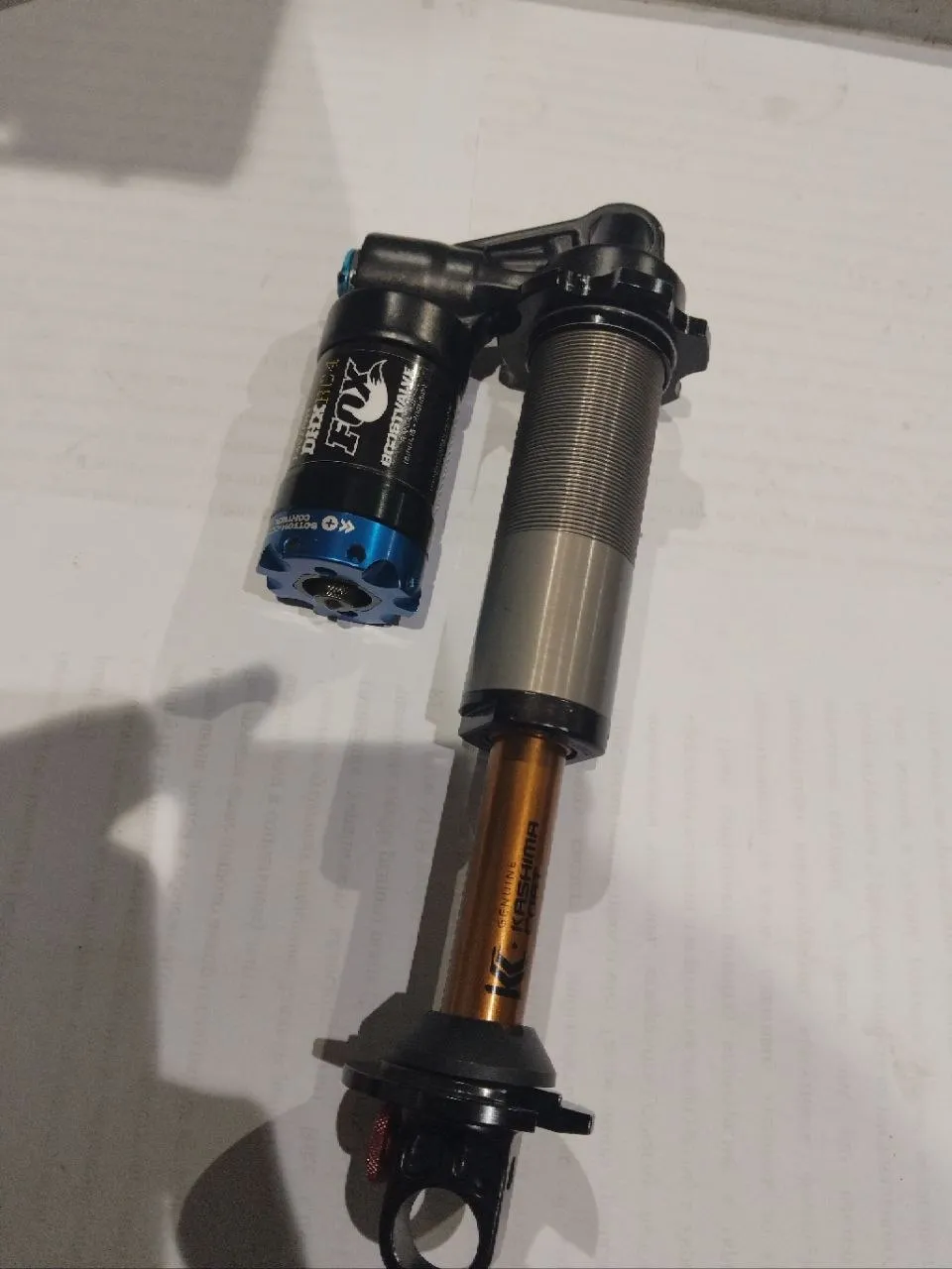 Амортизатор Fox DHX RC4 Factory Series 216×63 фото 1