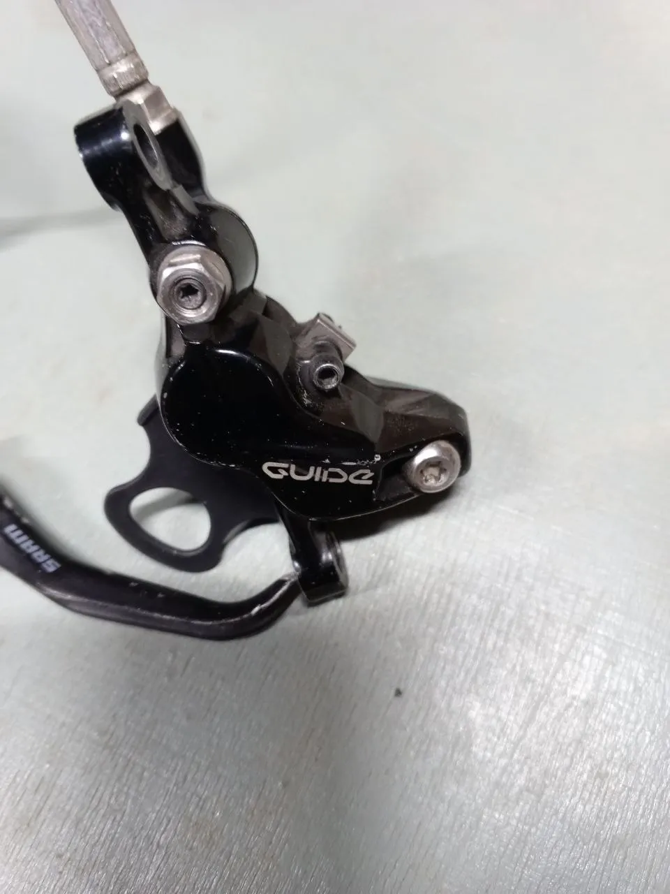 Гальма SRAM Guide RSC з хомутами та комплектом колодок фото 2