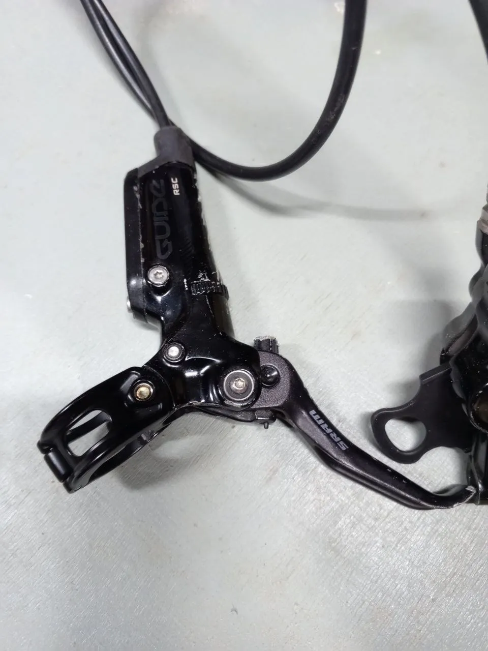 Гальма SRAM Guide RSC з хомутами та комплектом колодок фото 3