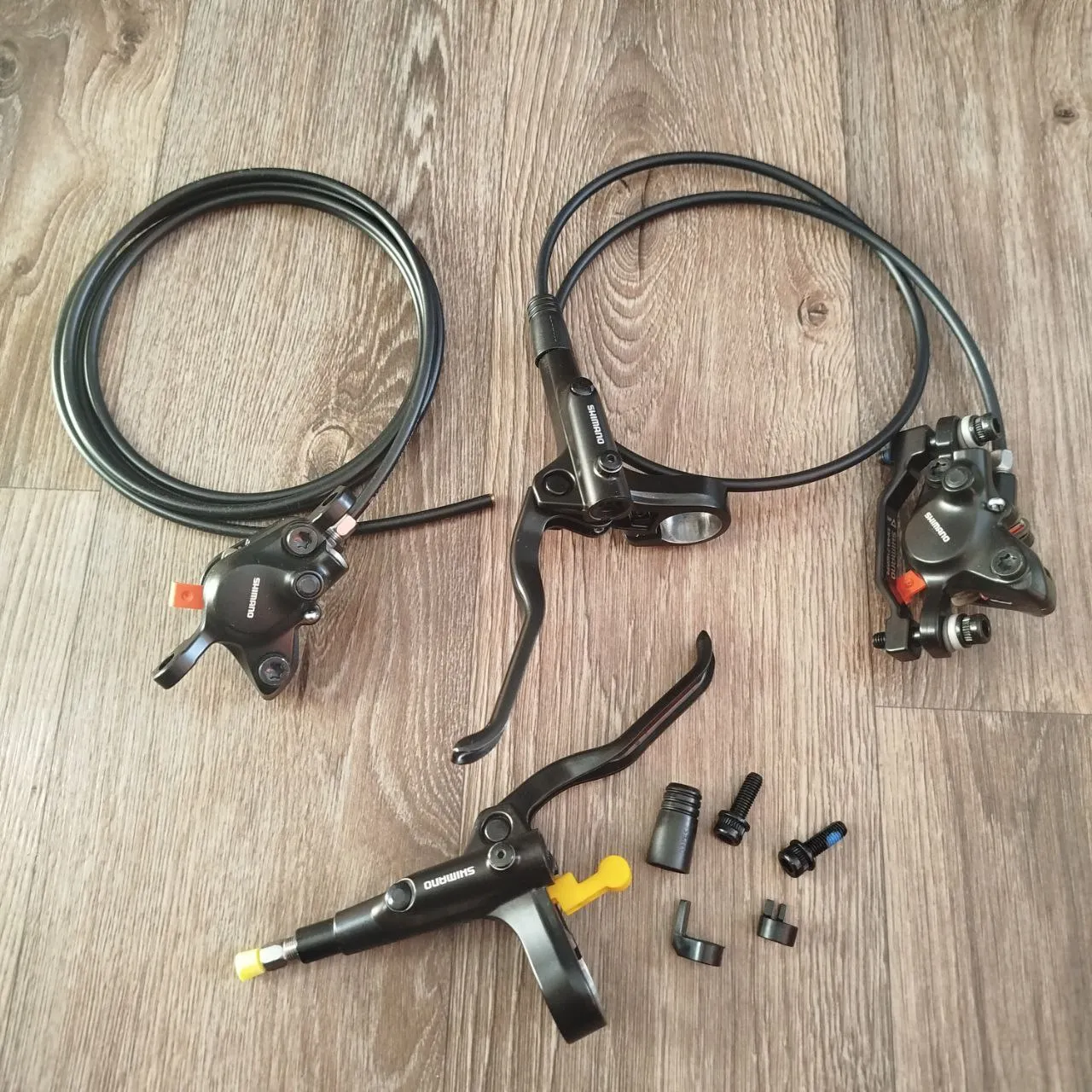 Гальма дискові Shimano BR-MT200 фото 2