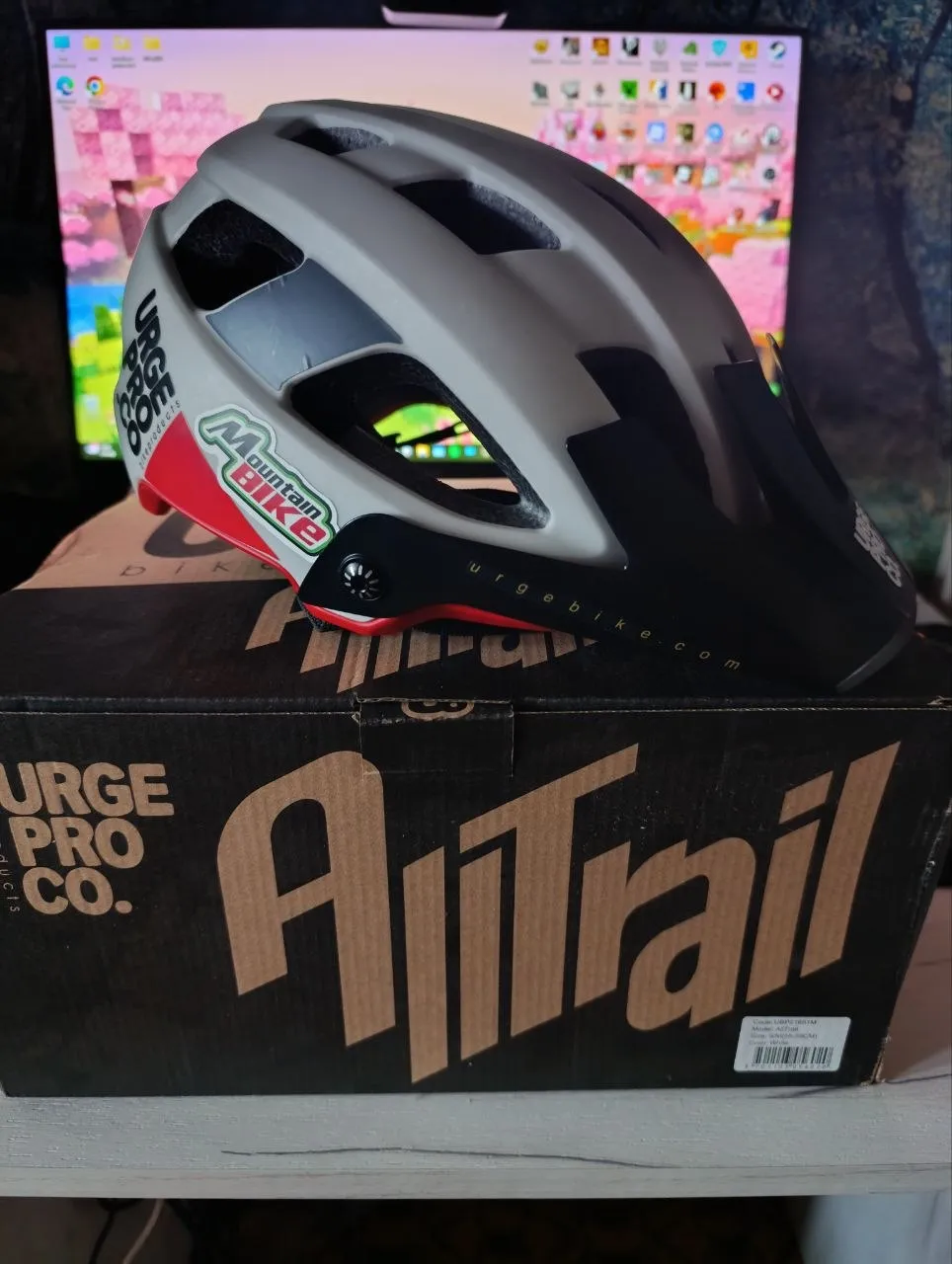 Шолом URGE All Trail 55-59 см фото 1