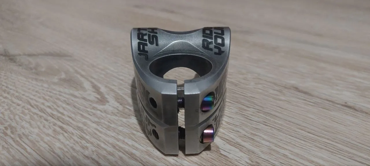 Гріпси Chromag Squarewave XL + задній перемикач Sram GX DH + виноси Race Face та Dartmoor фото 7