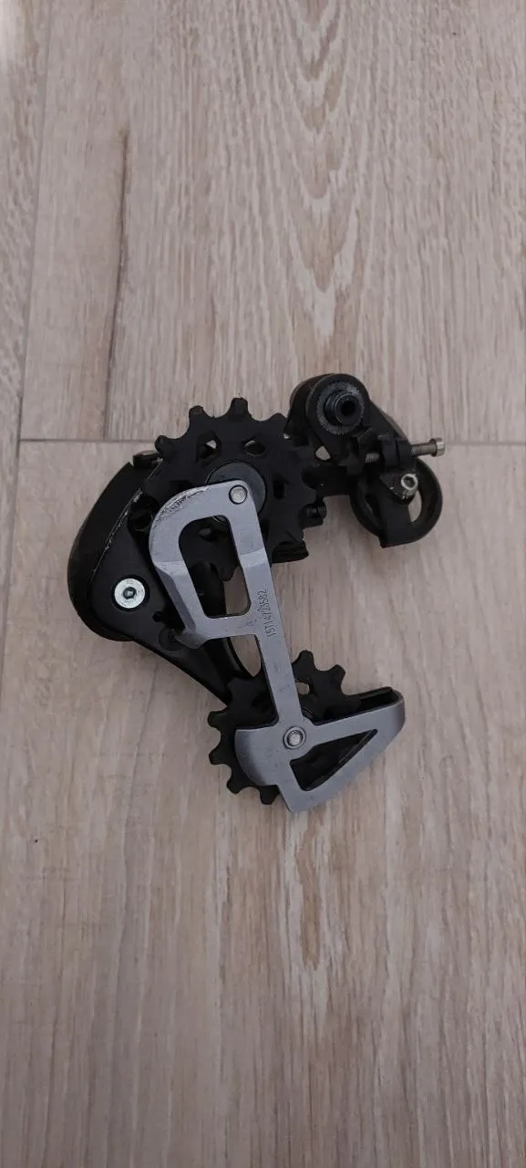 Гріпси Chromag Squarewave XL + задній перемикач Sram GX DH + виноси Race Face та Dartmoor фото 3