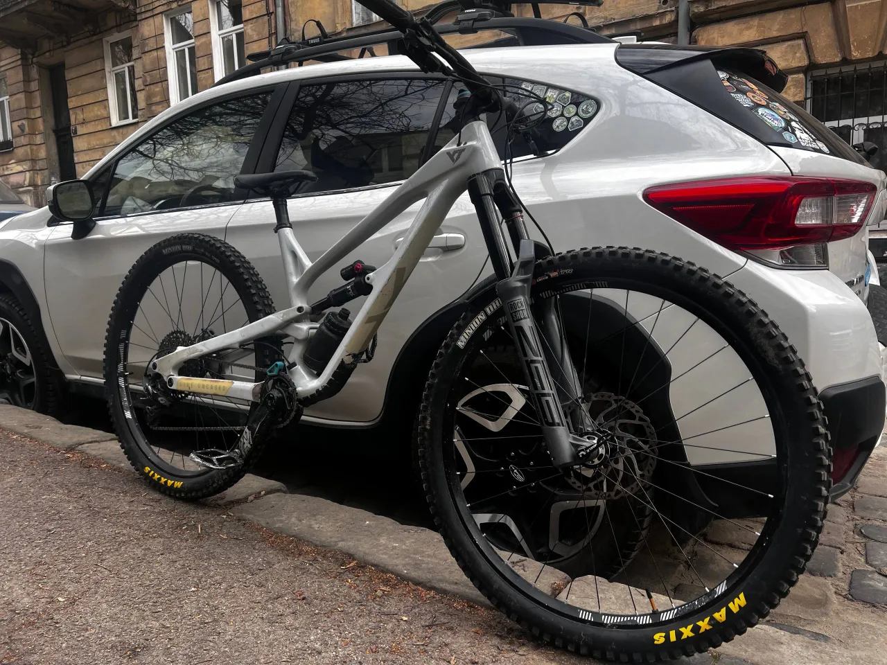 Велосипед YT Industries Jeffsy L 29 carbon фото 8