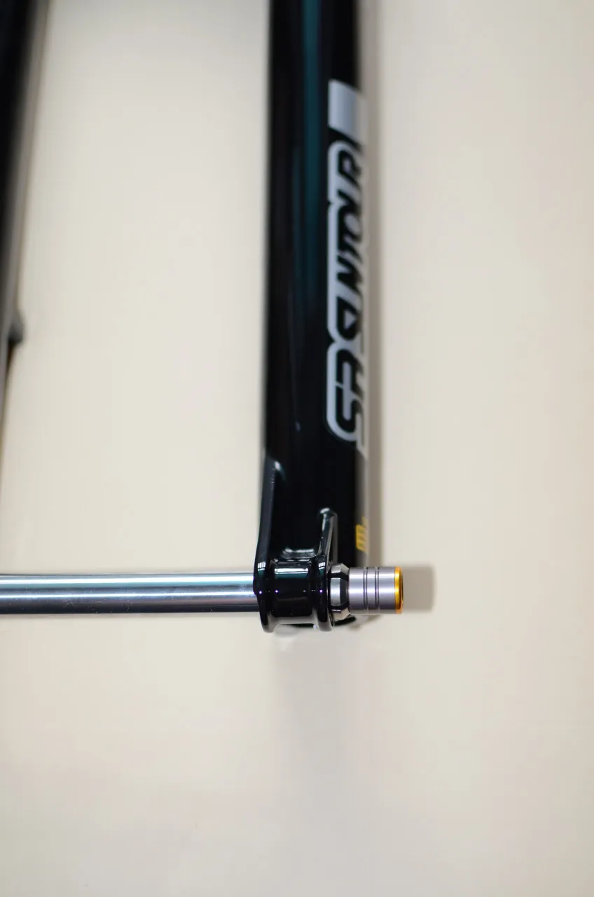 Вилка Suntour XCR32 SF19 29" 120 мм фото 3