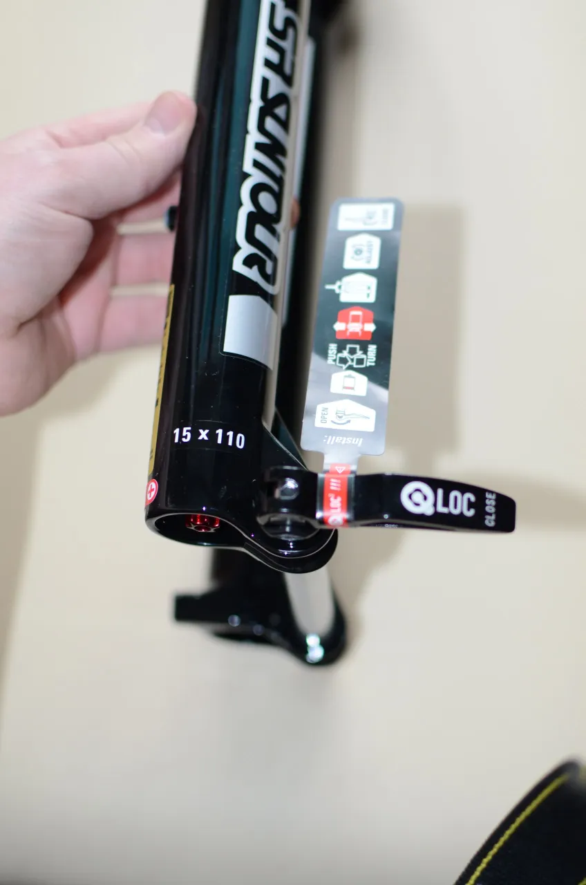 Вилка Suntour XCR32 SF19 29" 120 мм фото 4