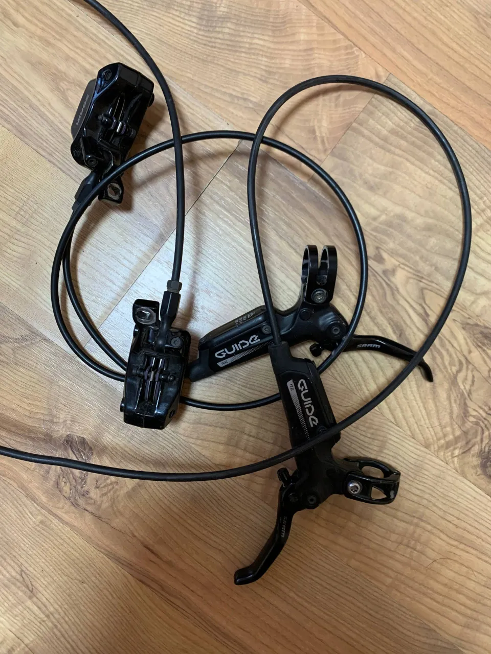 Гальма SRAM Guide RE 4 поршні фото 1