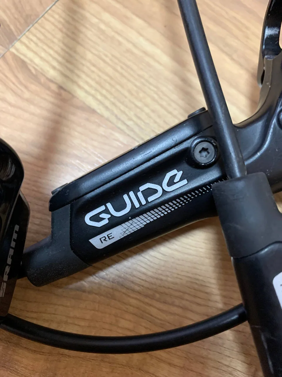 Гальма SRAM Guide RE 4 поршні фото 4