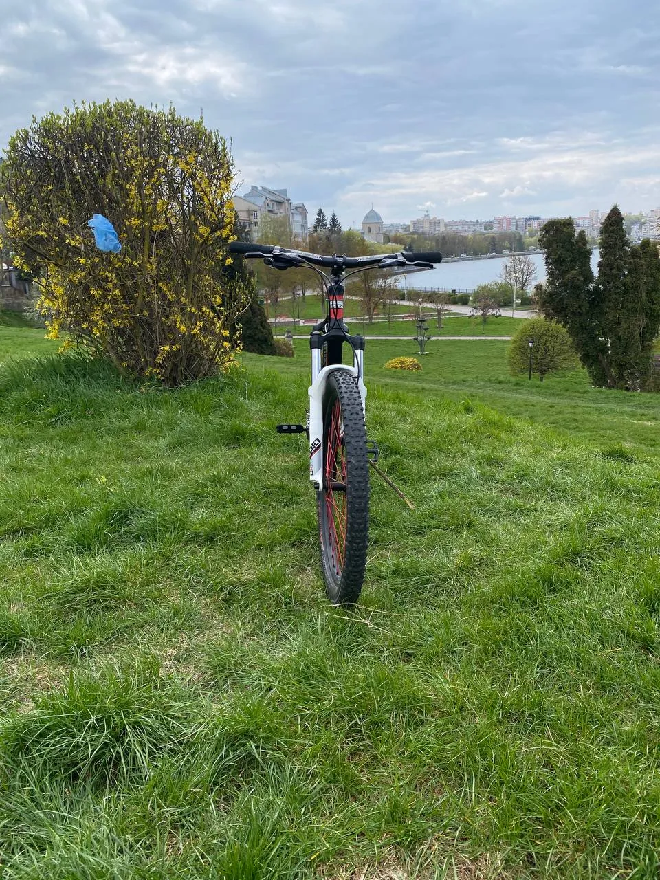 Felt MTB велосипед trail/dirt/XC фото 5