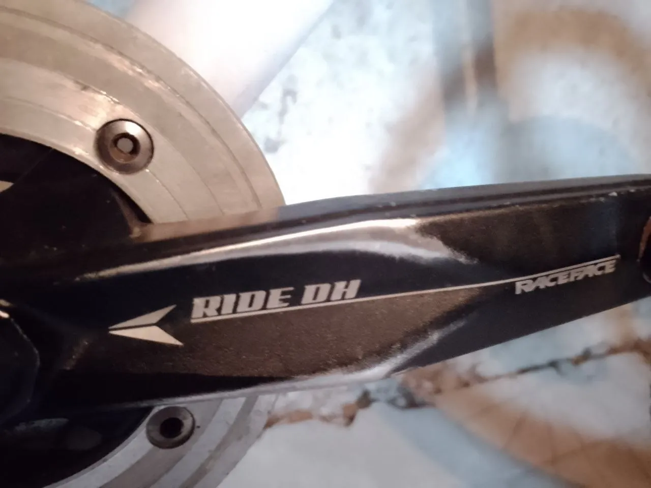 Рама Santa Cruz VP Free + амортизатор Fox DHX 5.0 + шатуни Race Face Ride DH фото 3