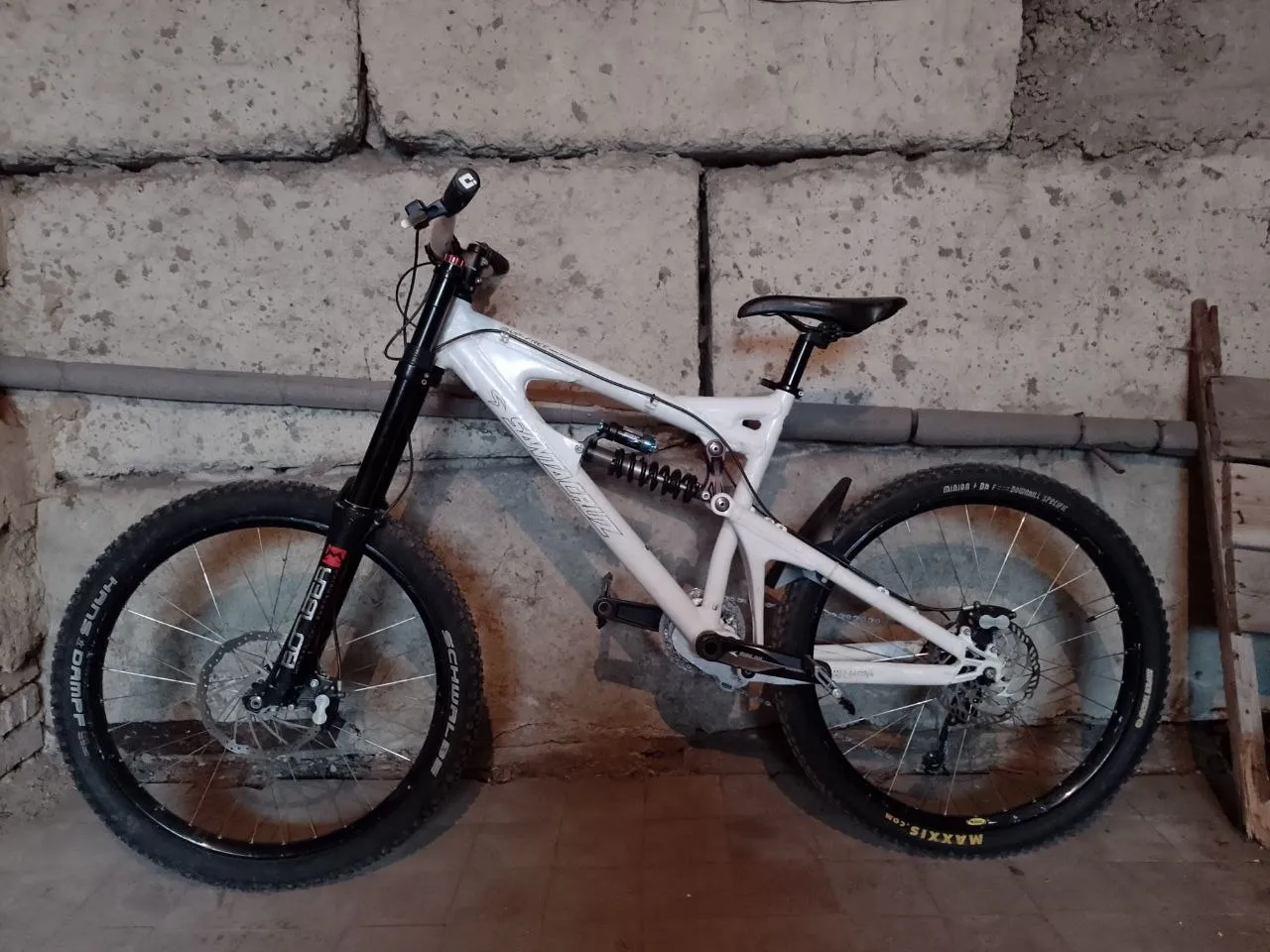 Рама Santa Cruz VP Free + амортизатор Fox DHX 5.0 + шатуни Race Face Ride DH фото 1