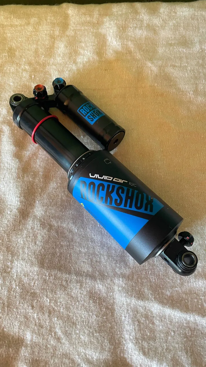 Заспокоювач MRP AMg Carbon + амортизатор Rock Shox Vivid Air + задній вілсет фото 3